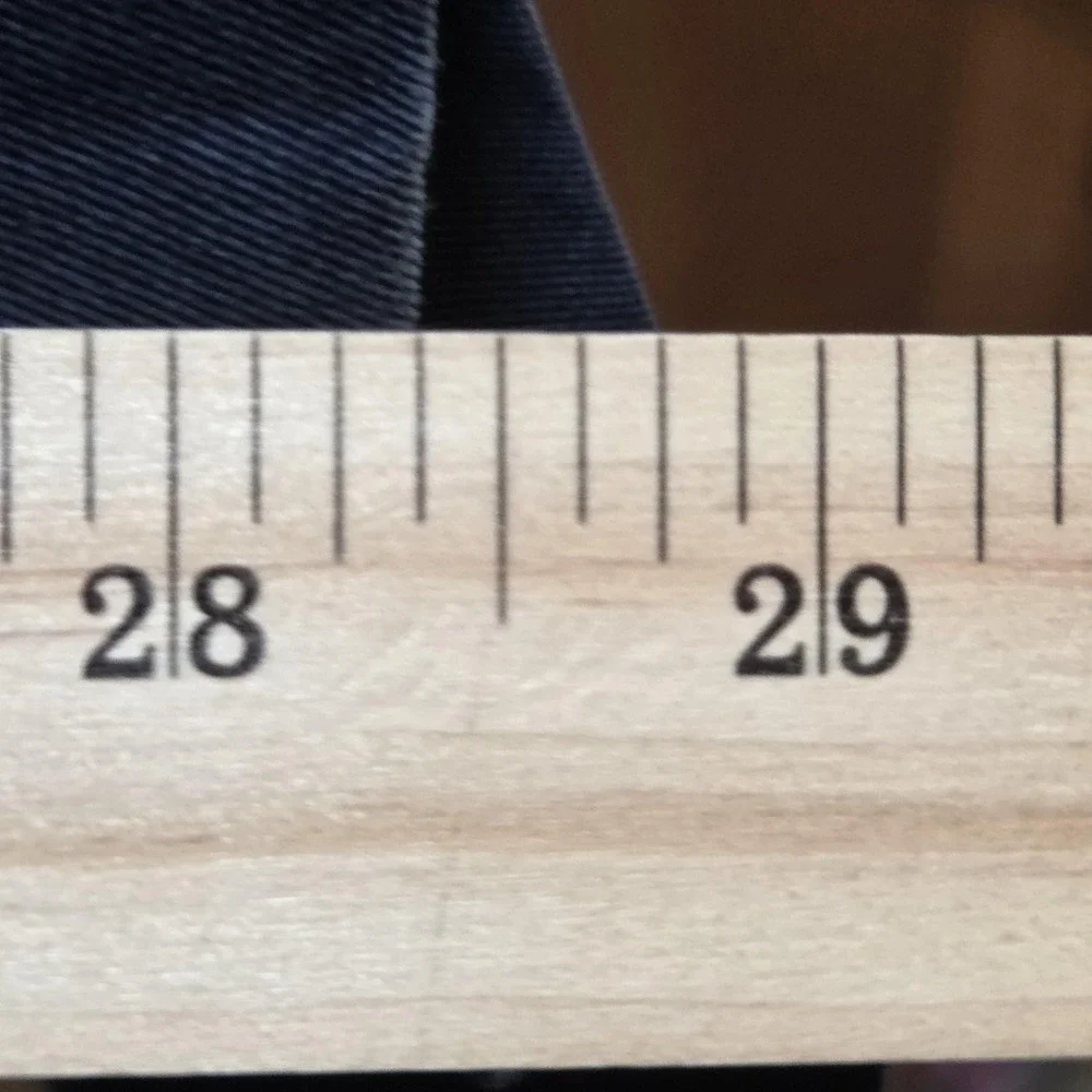 Banana Republic brand banana